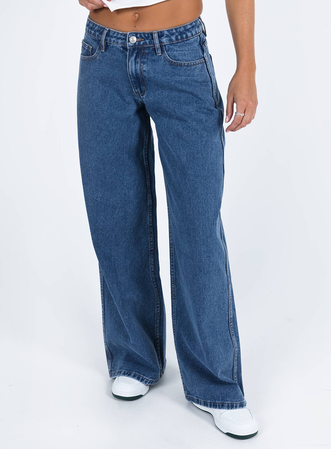Ramos Low Rise Wide Leg Jeans Mid Blue Wash