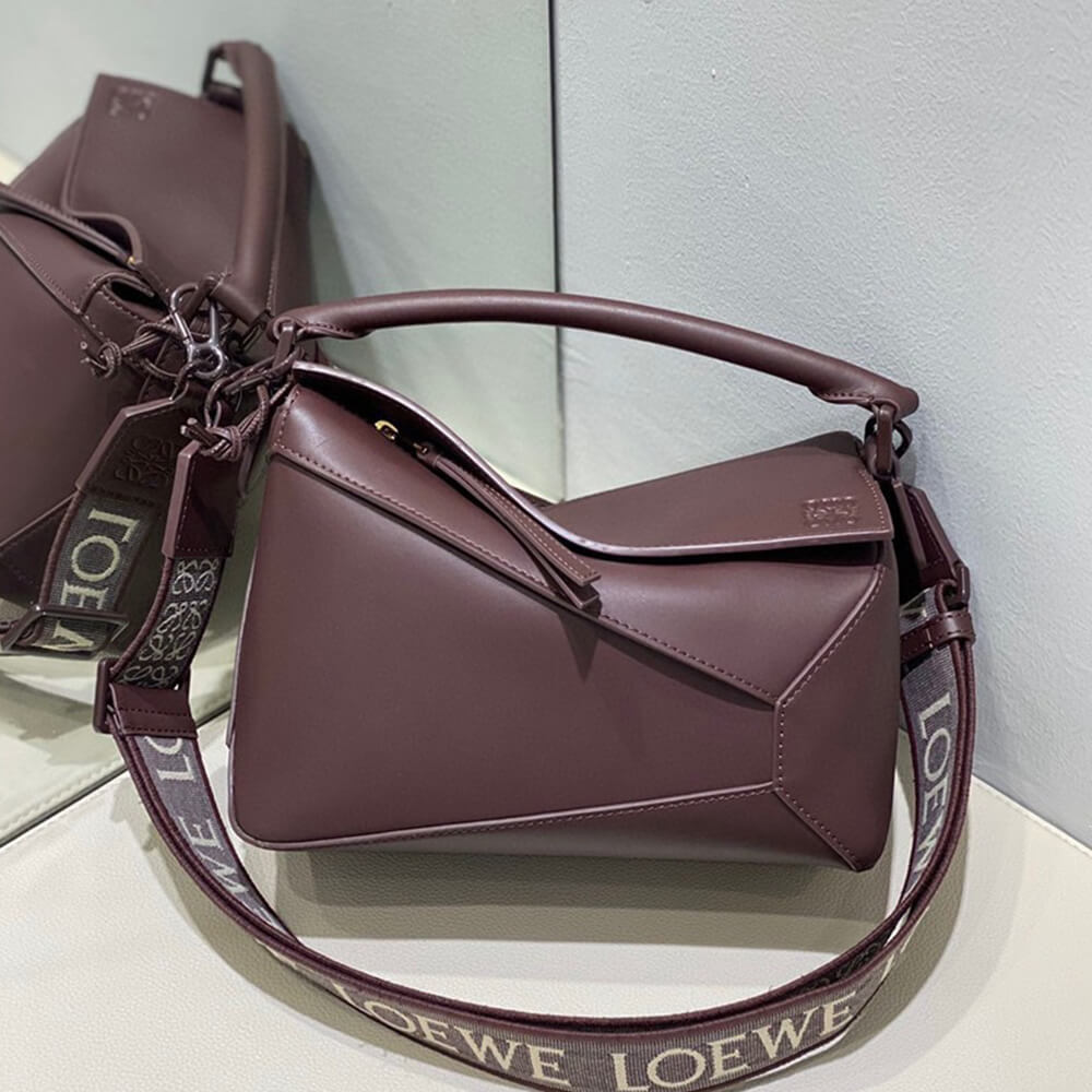 LOEWE Small Puzzle Bag - Top Club