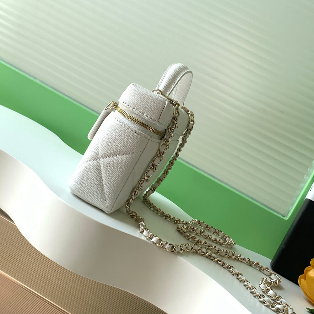 CHANEL Vanity with Chain(high-end grade) - Top Club