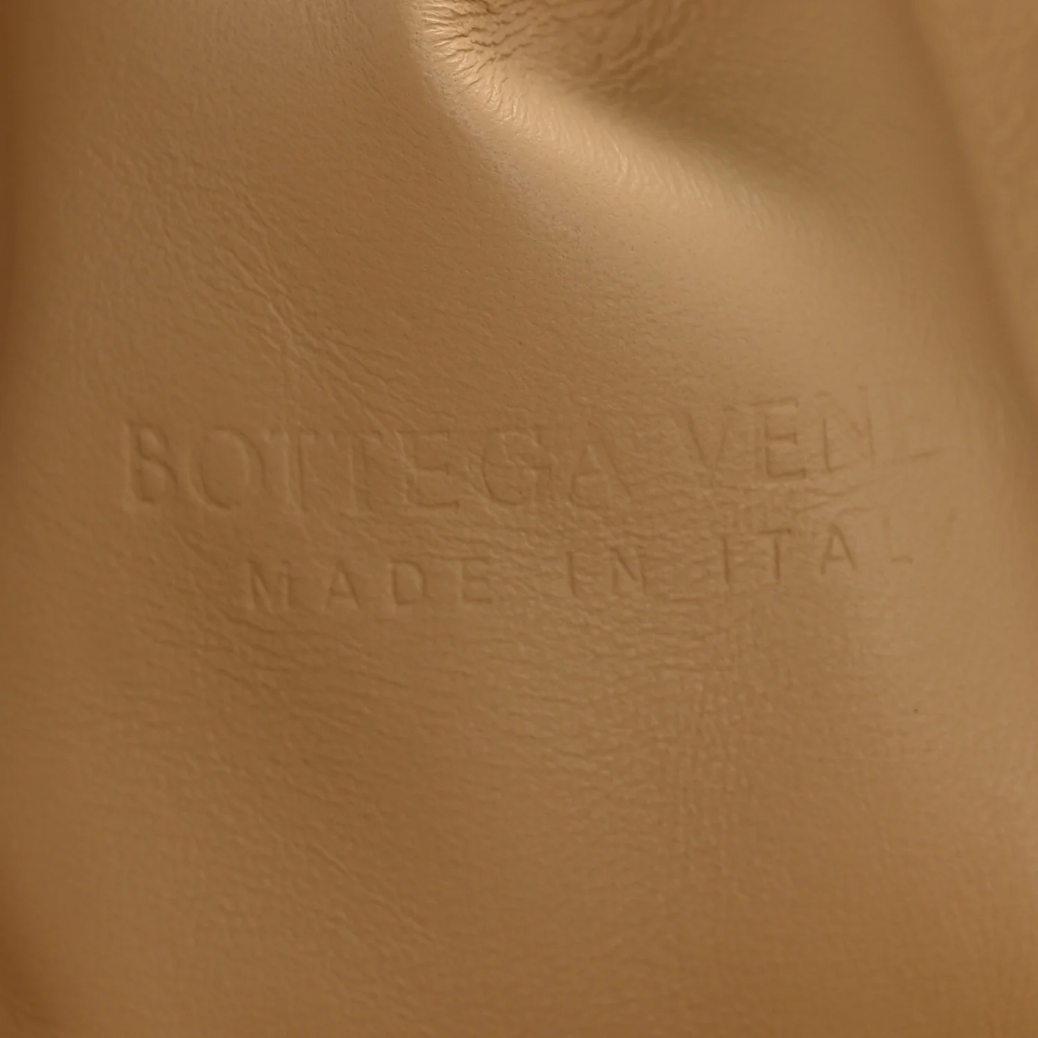 Nappa Maxi Intrecciato The Pouch Oversized Clutch Almond - Top Club