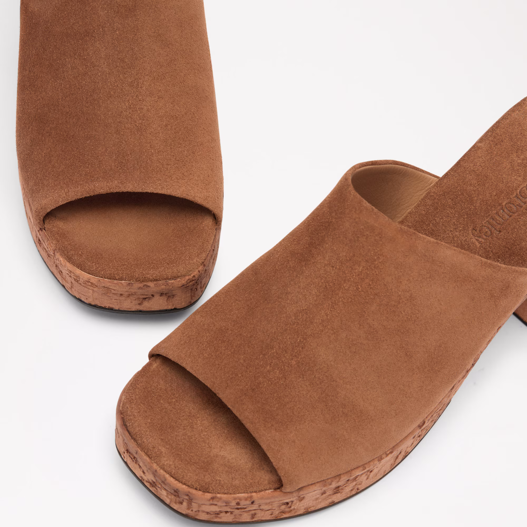 BrookCork Platform Mule
