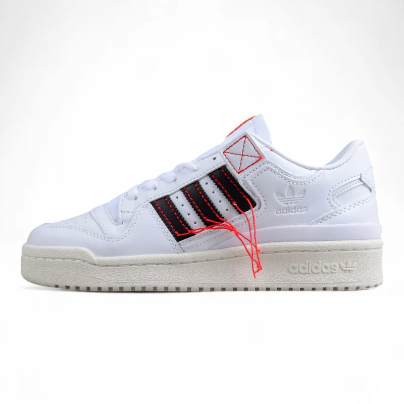 adidas Forum 84 Low Premium in Cloud White / Core Black / Easy Yellow - Sneaker Replica Workshop
