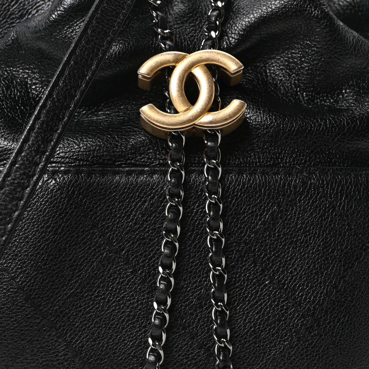 Aged Calfskin Quilted Small Gabrielle Bucket Black - Top Club
