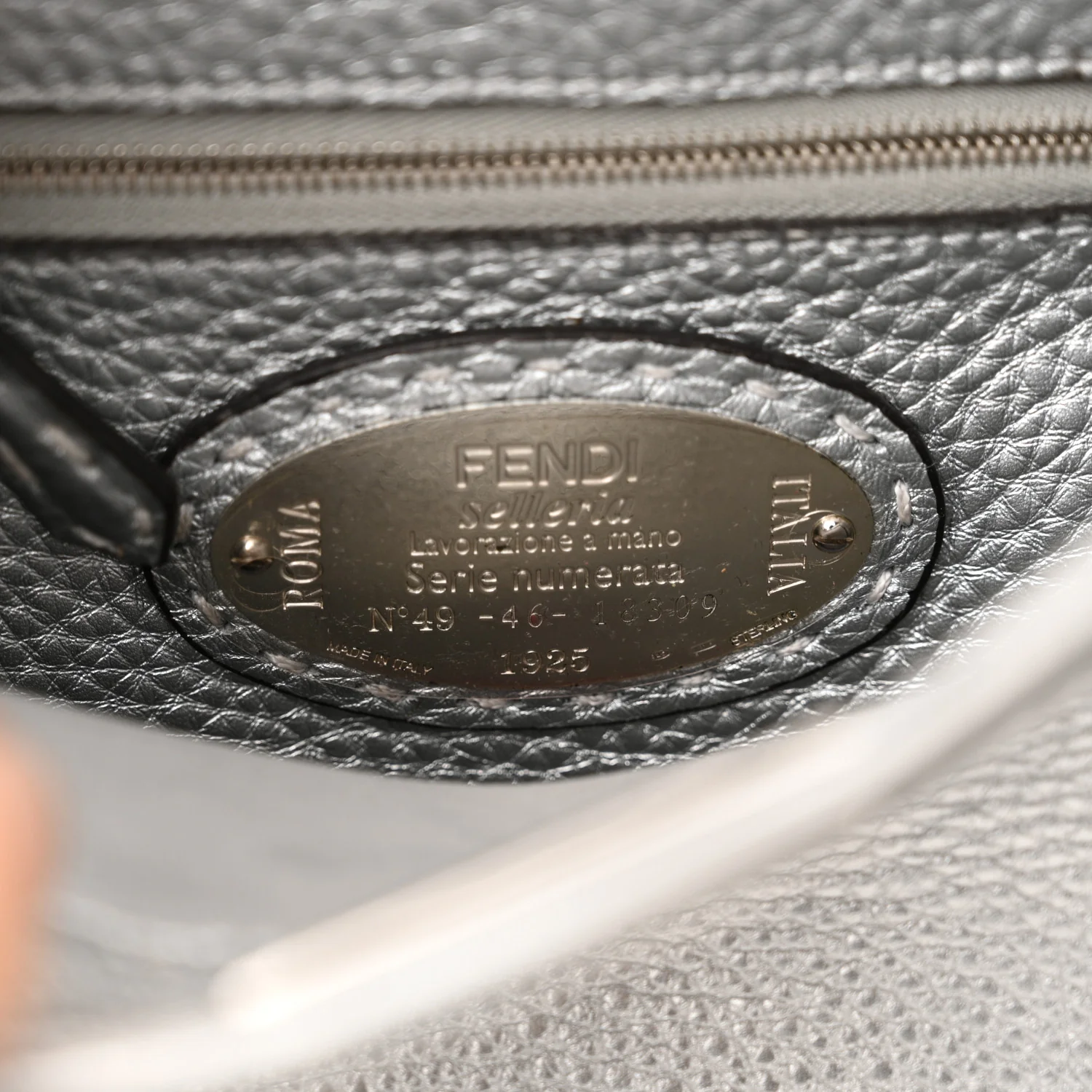 Cuoio Romano Lux Selleria Mini Peekaboo Iconic Satchel Argento - Top Club