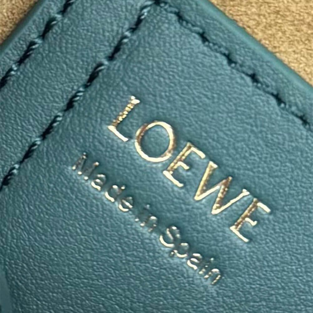 LOEWE Mini Pebble bucket in smooth calfskin(high-end grade) - Top Club