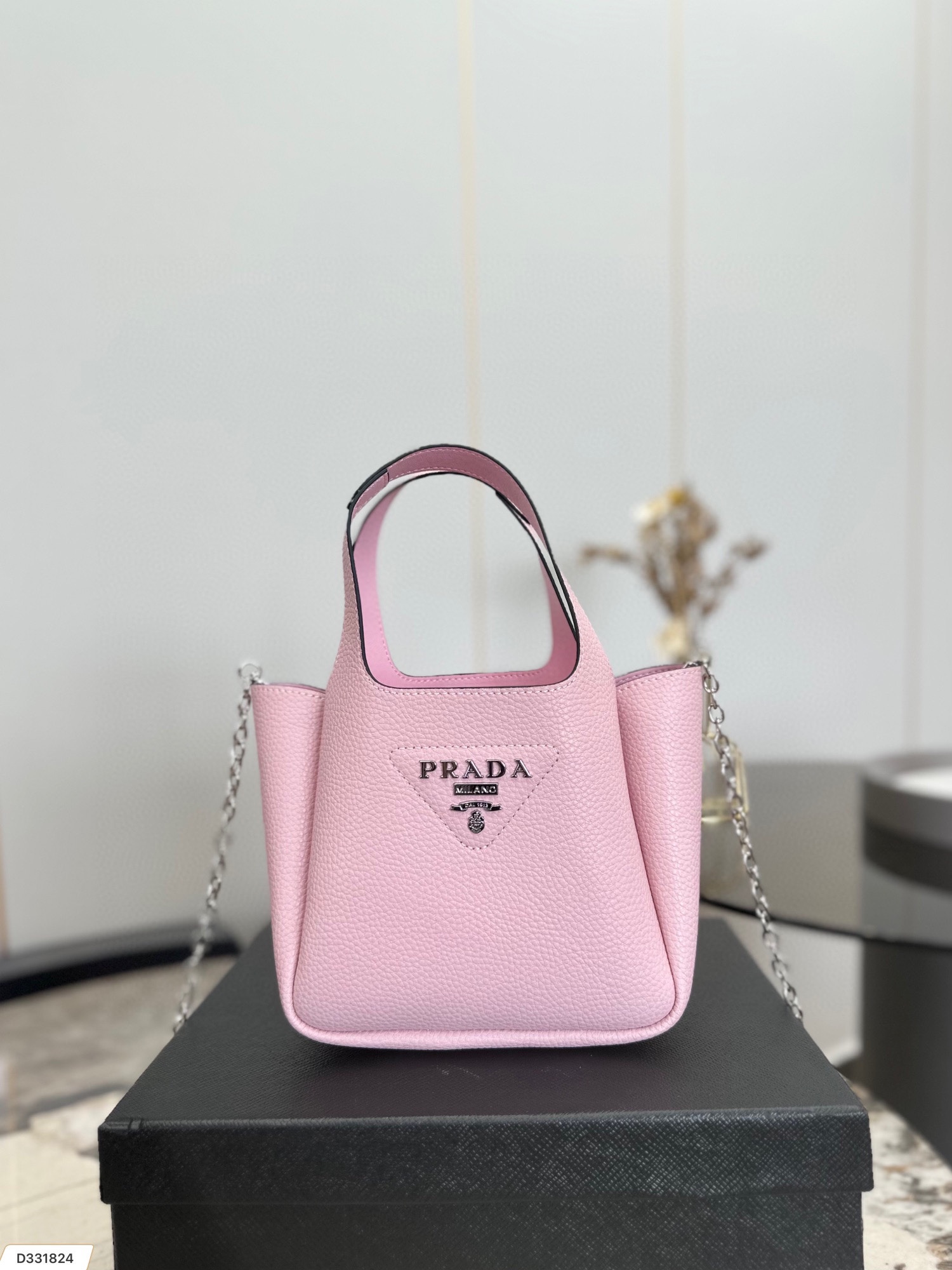 Pra new arrival tote bag size : 20.5 * 16 cm - Top Club