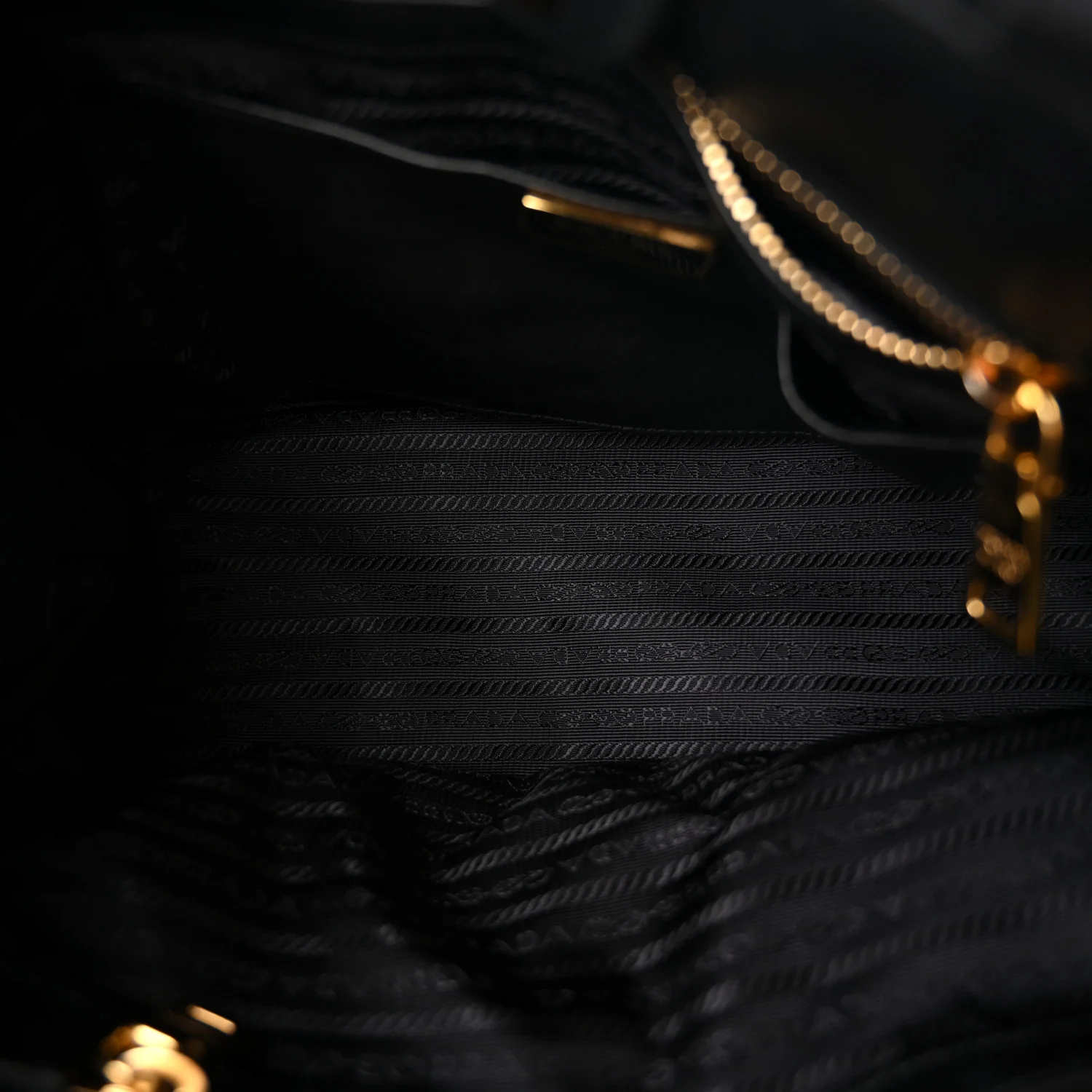 Tessuto Nylon Gaufre Tote Black - Top Club