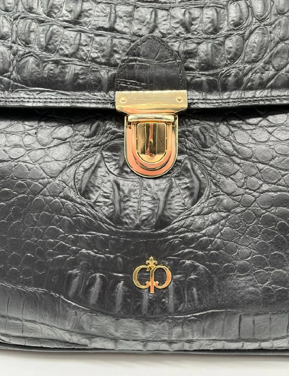 Luxury genuine leather men's briefcase in crocodile look black / gold 42 cm - Made in Italy