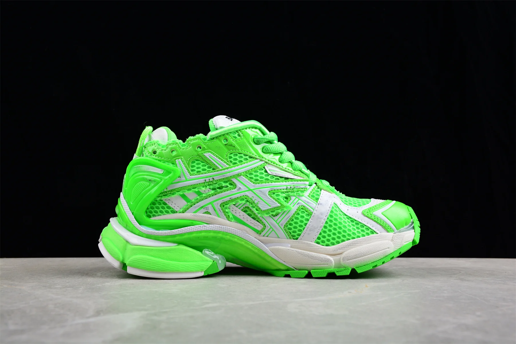 Balenciaga Runner – Fluo Green - Sneaker Replica Workshop