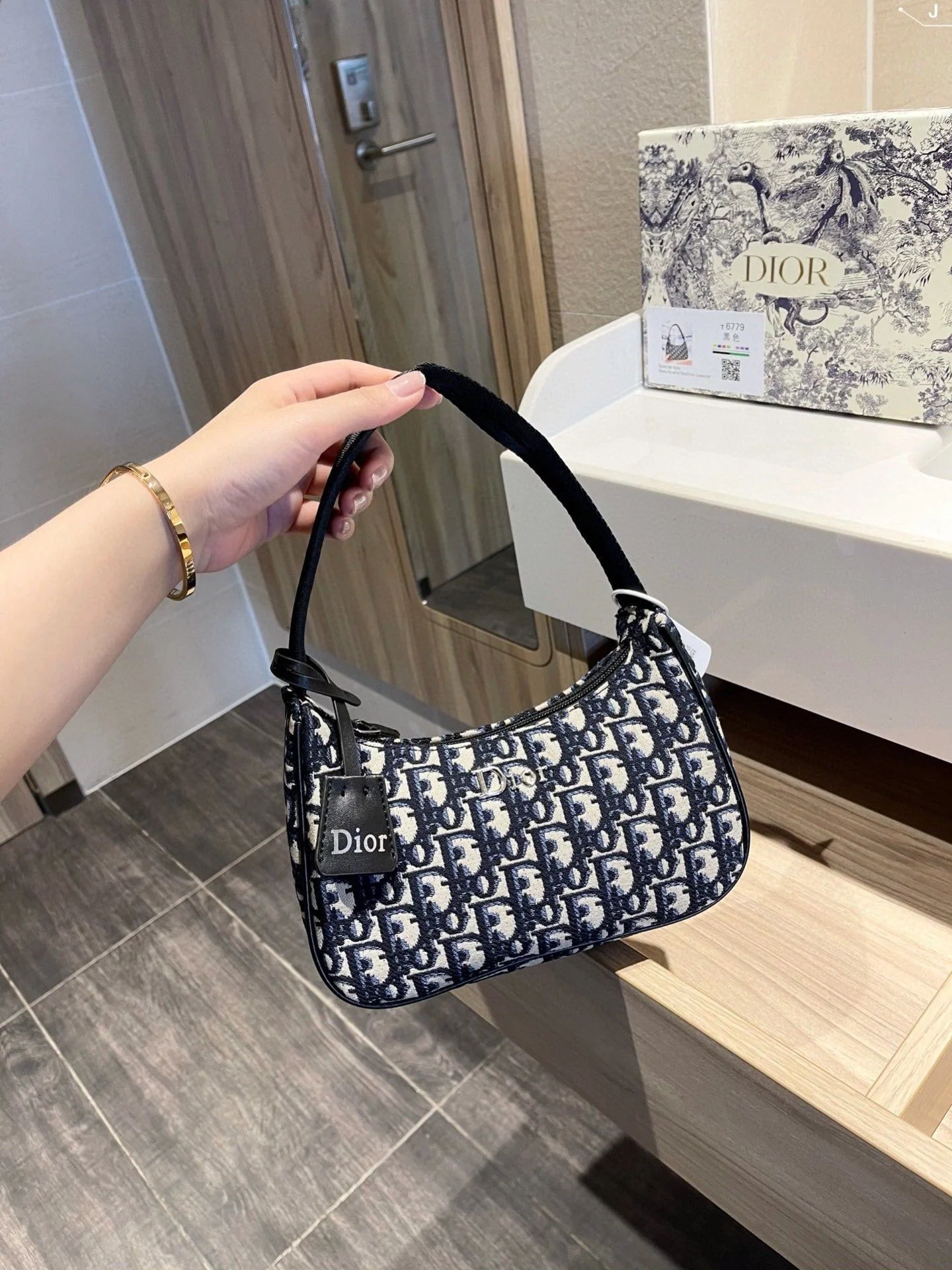New Arrival Bags DIR 317  22 x 7 x 13 cm  8.8 x 2,8 x 5,2 inches - Top Club