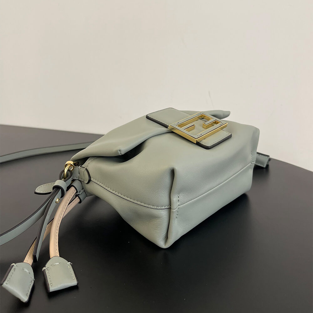 Fendi Mamma Baguette Small(high-end grade) - Top Club