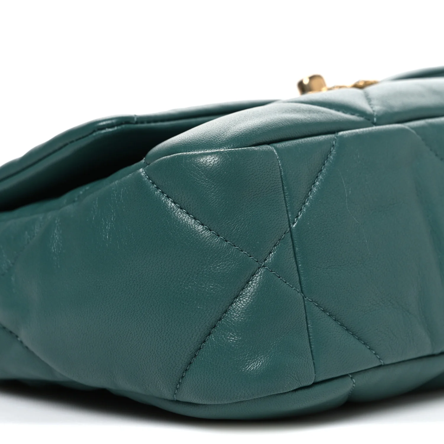 Lambskin Quilted Medium Chanel 19 Flap Green - Top Club