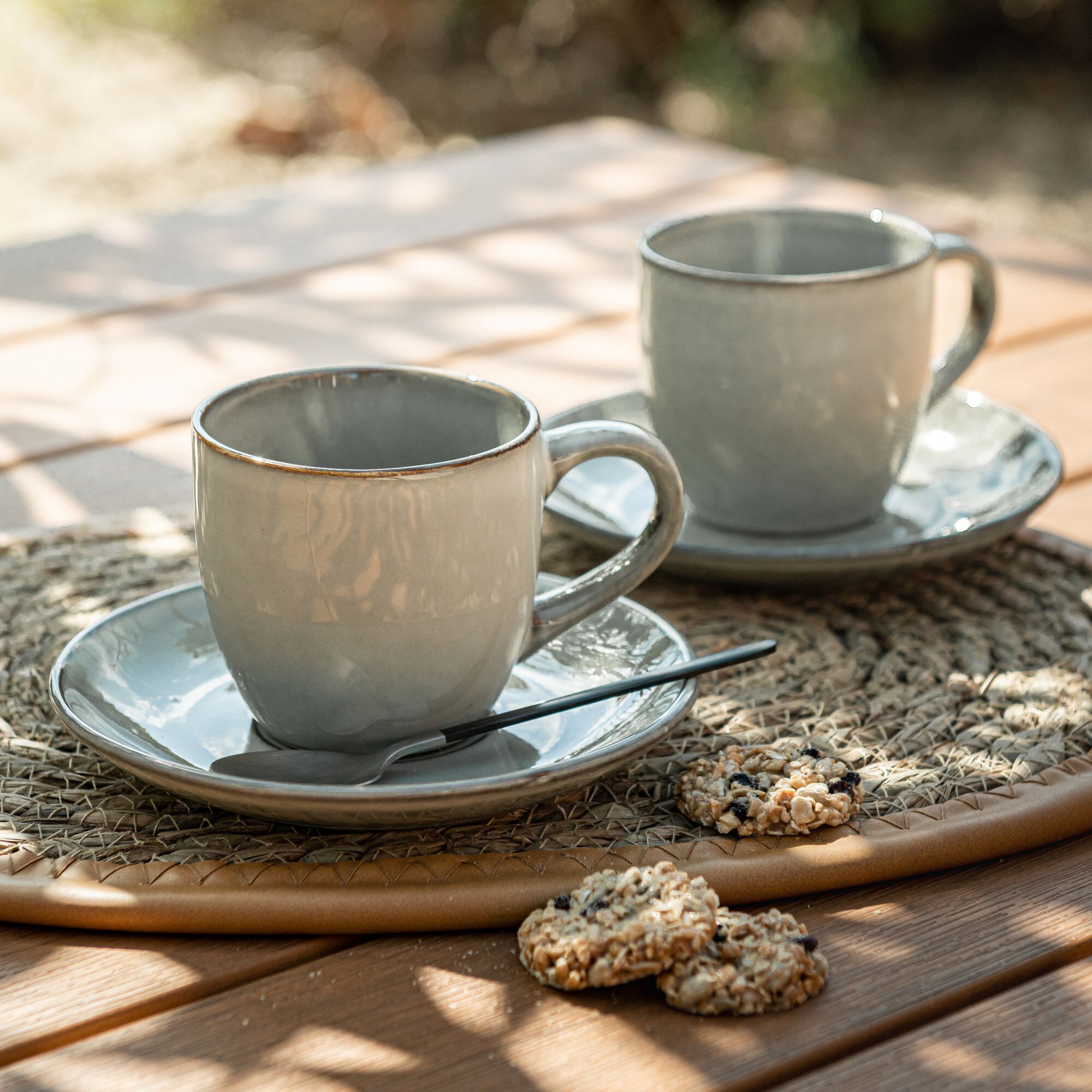 ADAM - Tasse et soucoupe petit-déjeuner en grès 22cl - vert