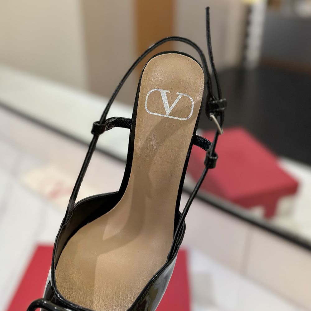 VALENTINO VLOGO SIGNATURE patent leather lace-up high heels (heel height 8 cm) - Top Club