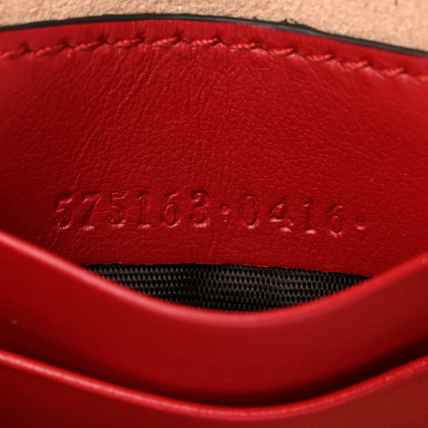Calfskin Matelasse Mini GG Marmont 2.0 Bucket Bag Hibiscus Red - Top Club