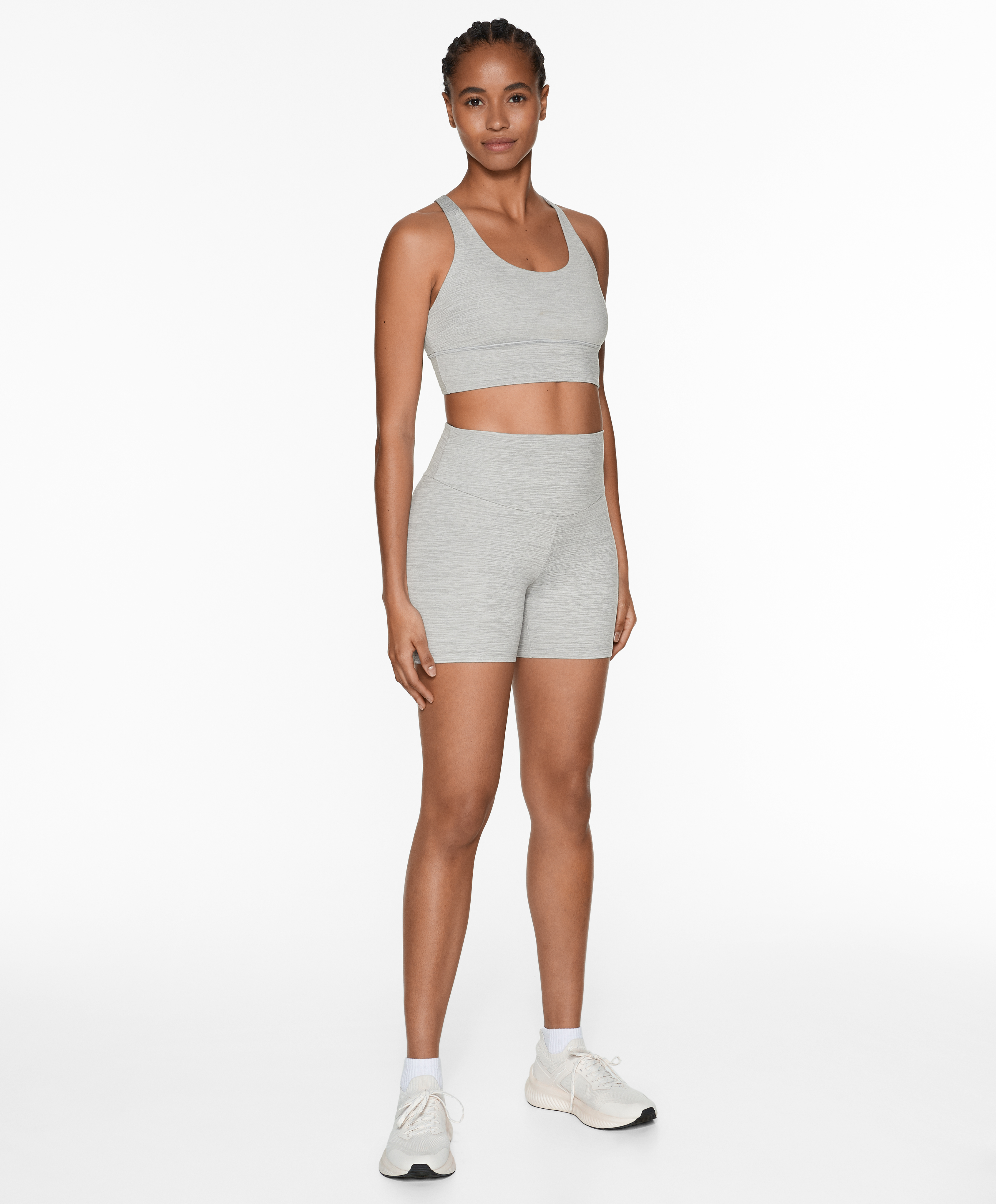 OYSHO Comfortlux high-rise 10cm hot pants
