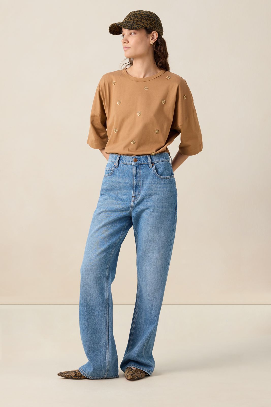 Bruinjersey T-shirt met kralen