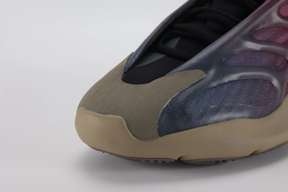 Yeezy 700 V3  Fade Carbon  Replica - Sneaker Replica Workshop