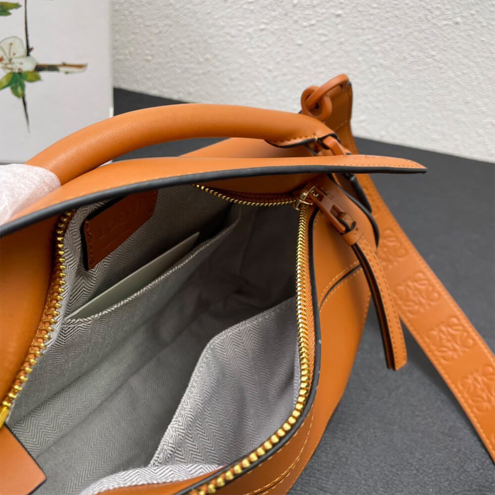 LOEWE Small Puzzle Bag - Top Club