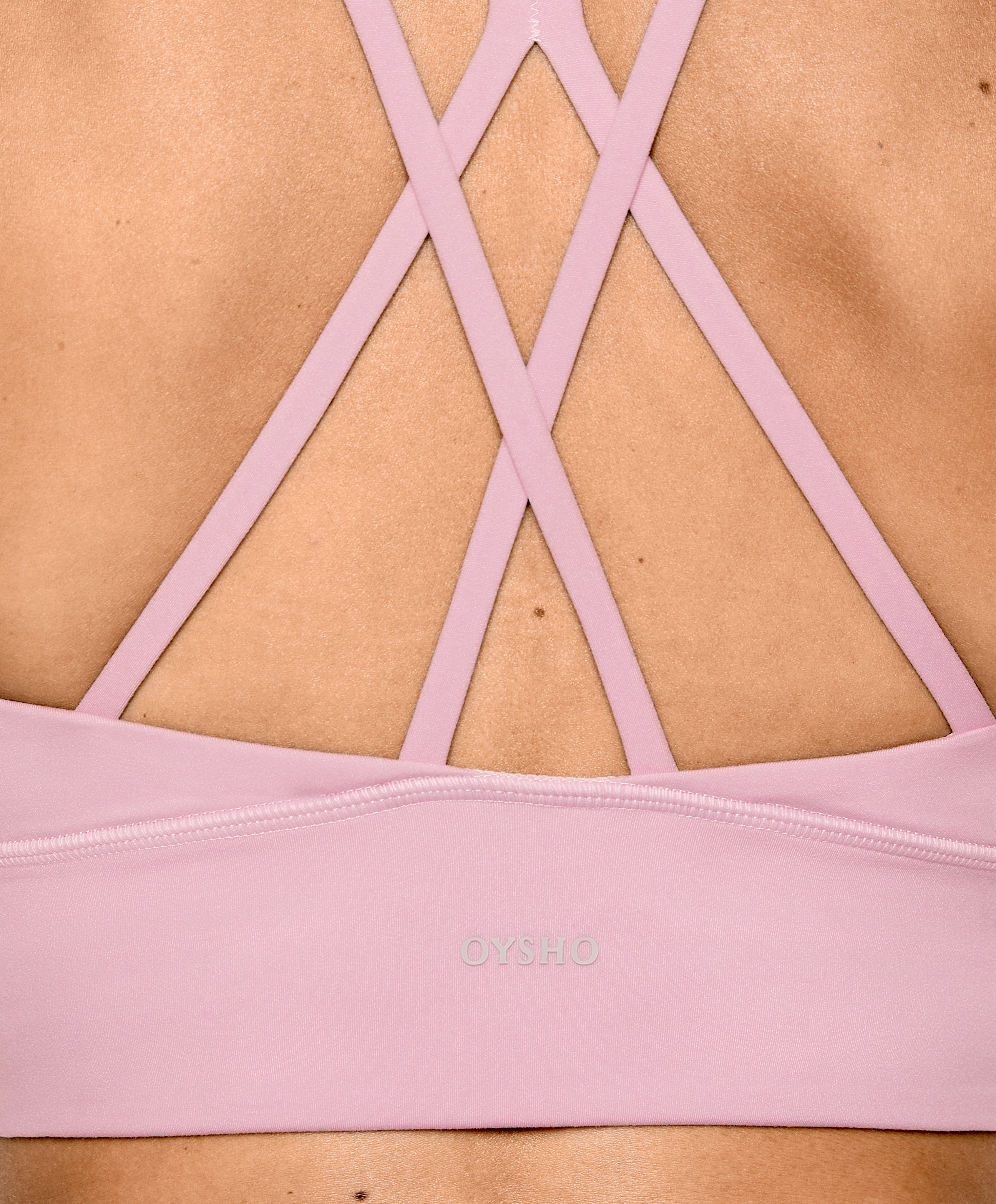 OYSHO Medium-support comfortlux sports bra with cups