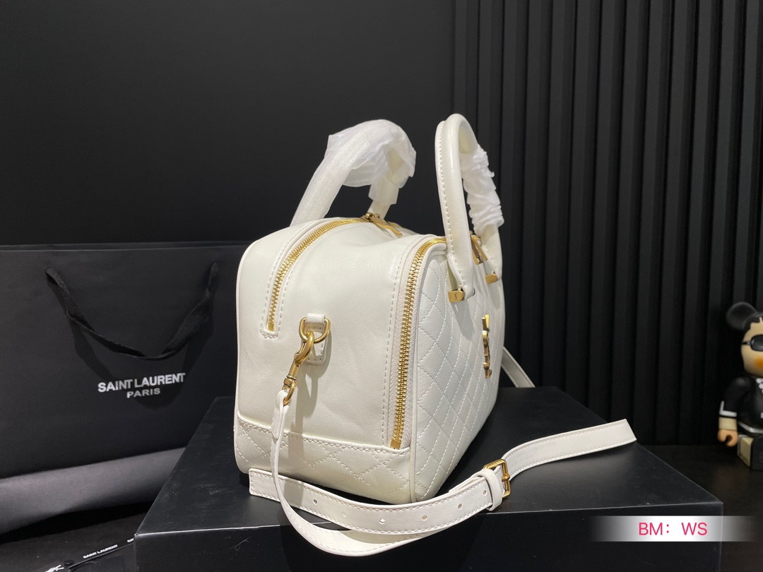 Y new arrival travel bag size: 30*17 cm - Top Club