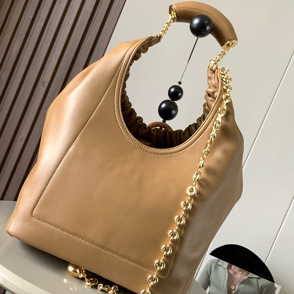 Loewe Medium Squeeze bag in nappa lambskin - Top Club