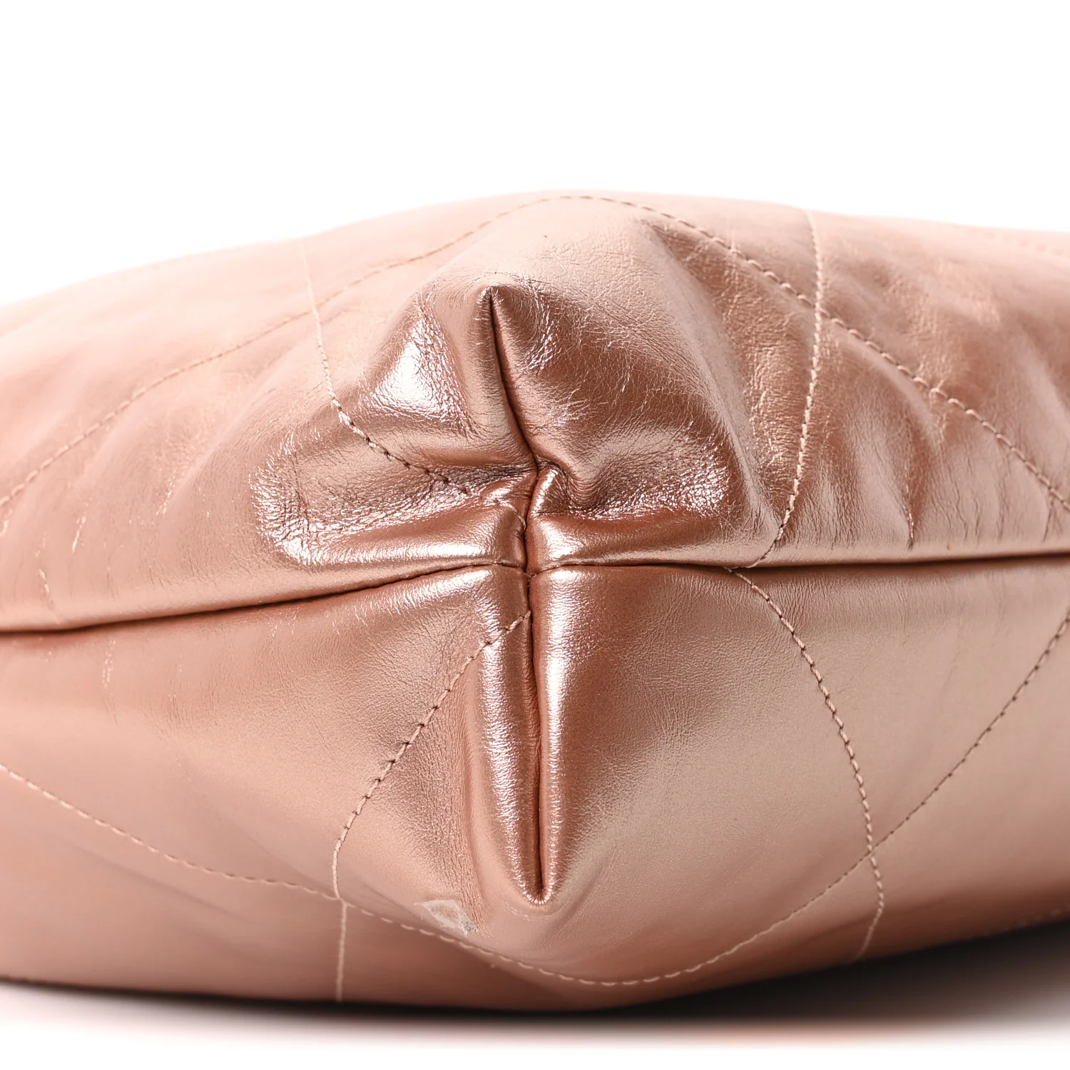 Metallic Calfskin Quilted Chanel 22 Copper - Top Club