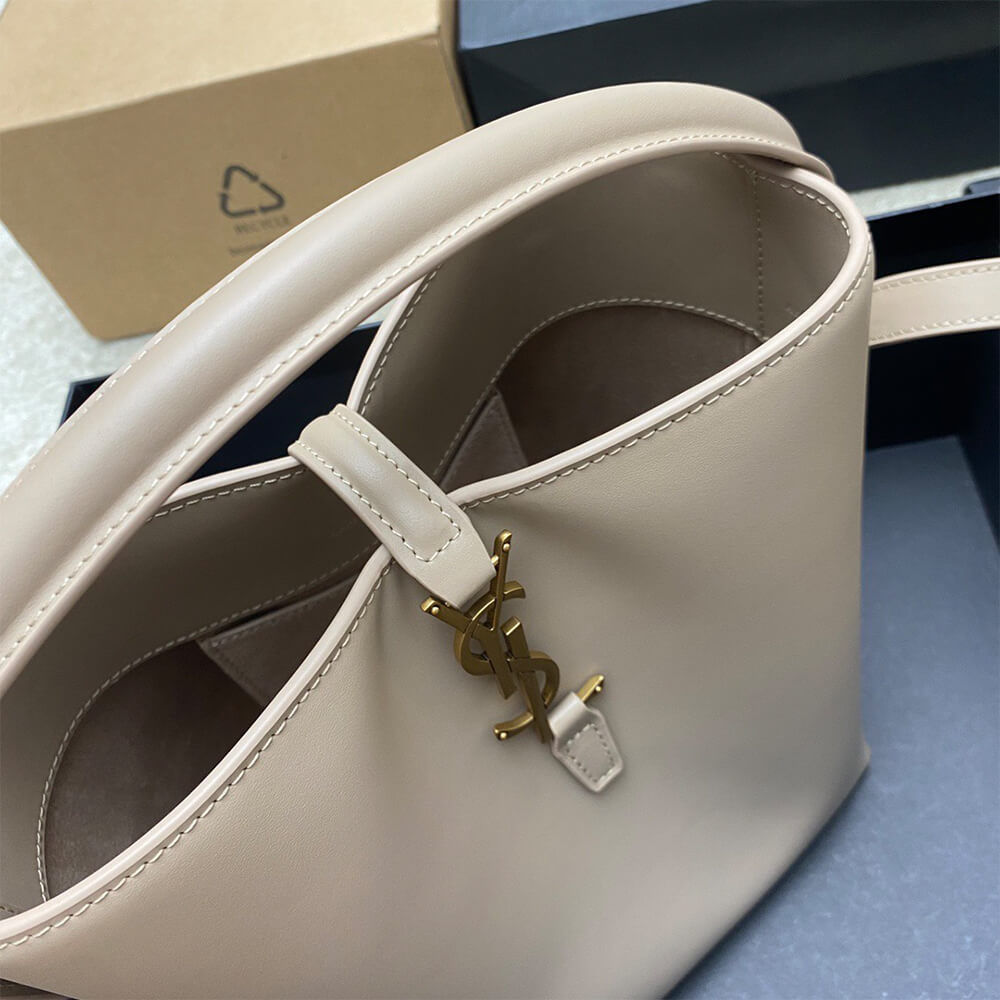 YSL LE 37 small in shiny leather - Top Club