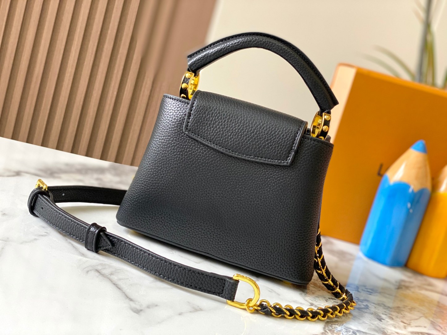 Louis Milky Way Capucines BB  Taurillon leather M23082 size: 21��14��8cm - Top Club