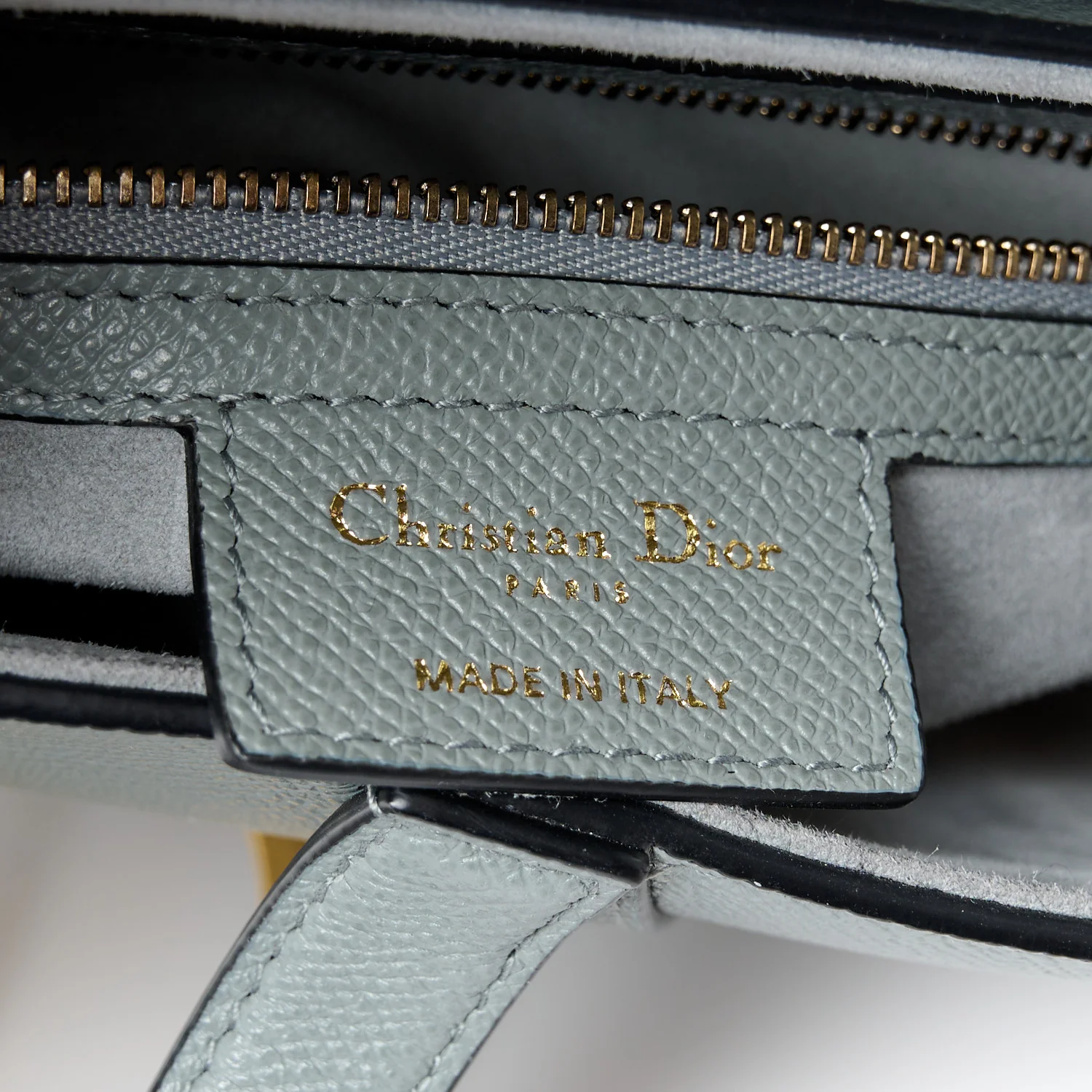 Grained Calfskin Saddle Bag With Strap Stone Grey - Top Club
