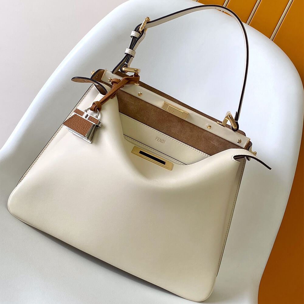 FENDI Peekaboo Soft Medium(HIGH-END GRADE) - Top Club