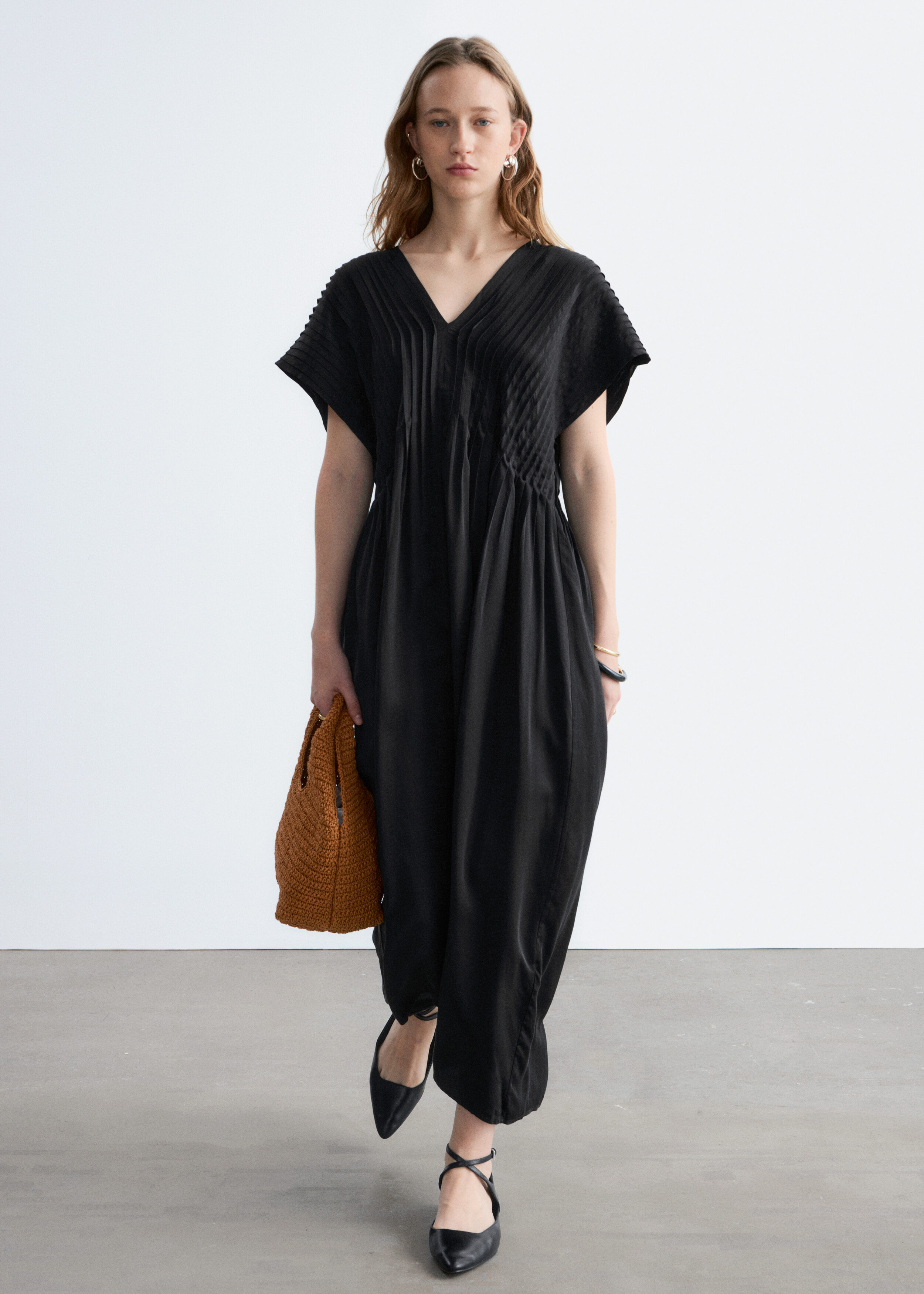 & Other Stories PLEATED DOLMAN MIDI DRESS