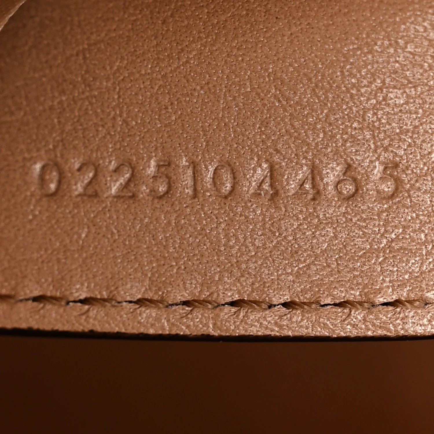 Grained Calfskin Small Spin Tote Woodrose - Top Club