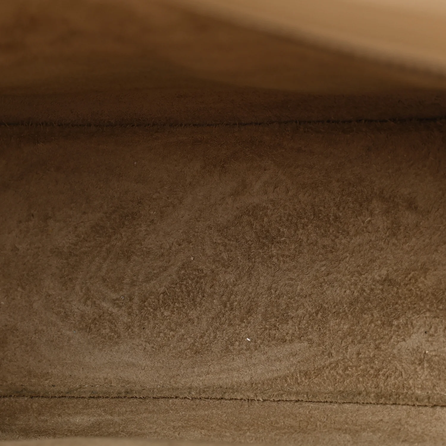 Drummed Calfskin Nano Luggage Dune - Top Club