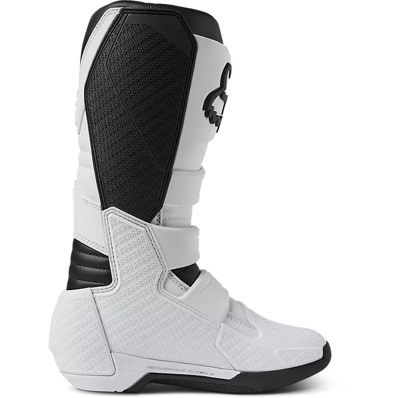 Complete boots