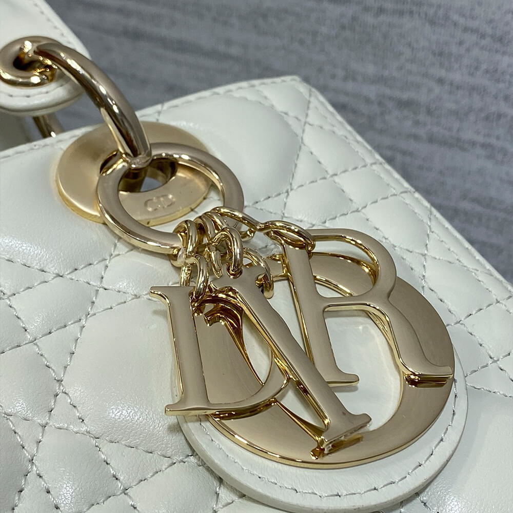 Medium Lady Dior Bag - Top Club