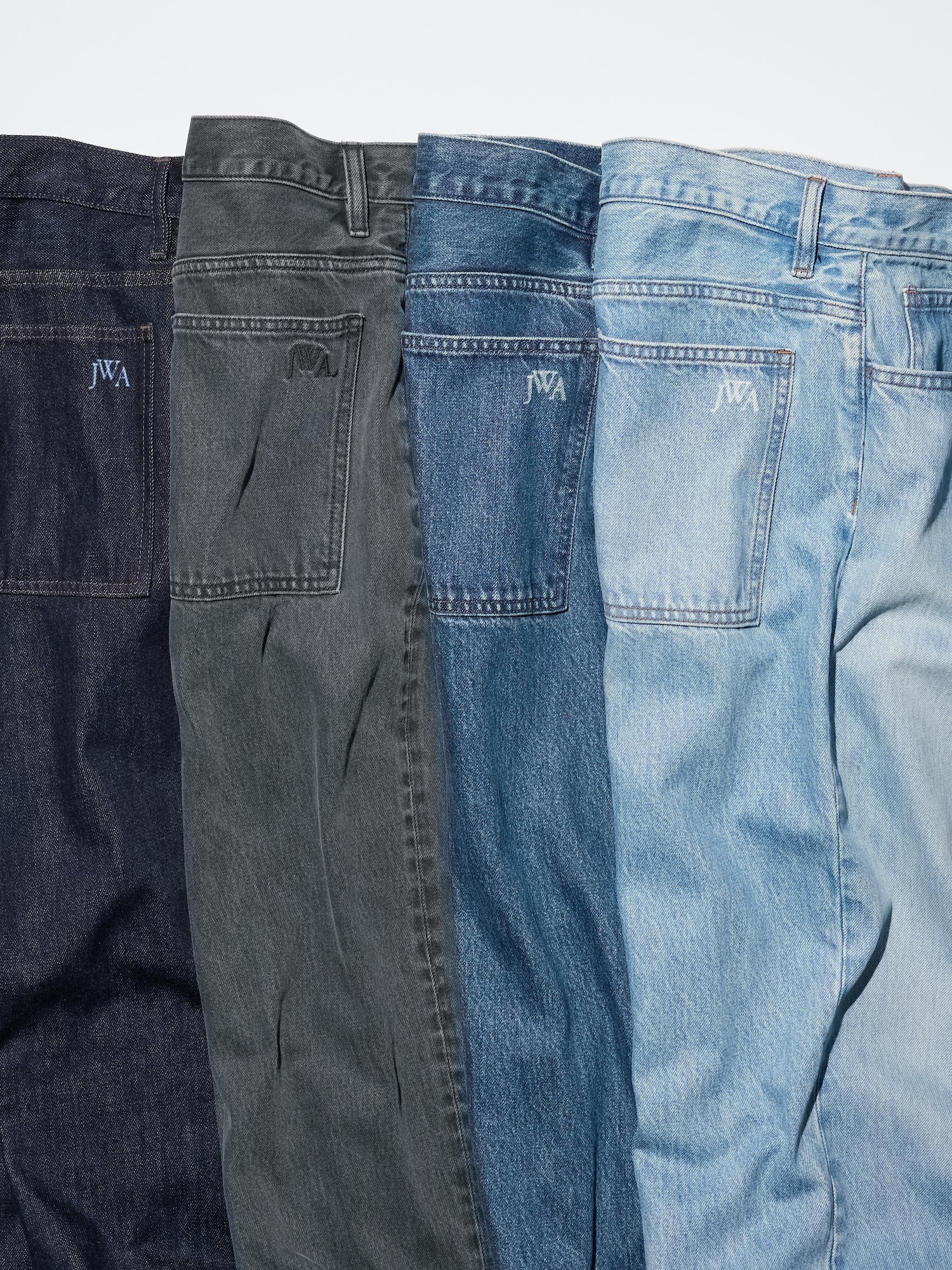 Straight Jeans