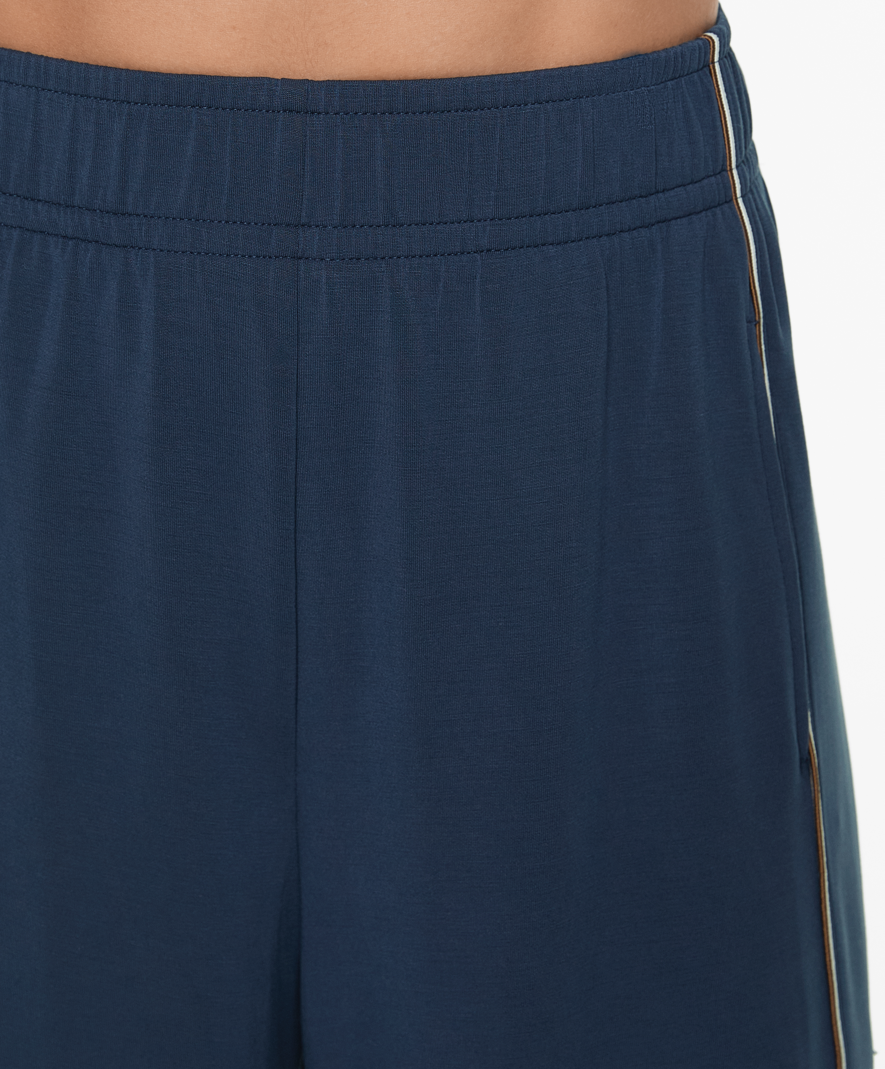 OYSHO Straight-leg trousers with modal and piping