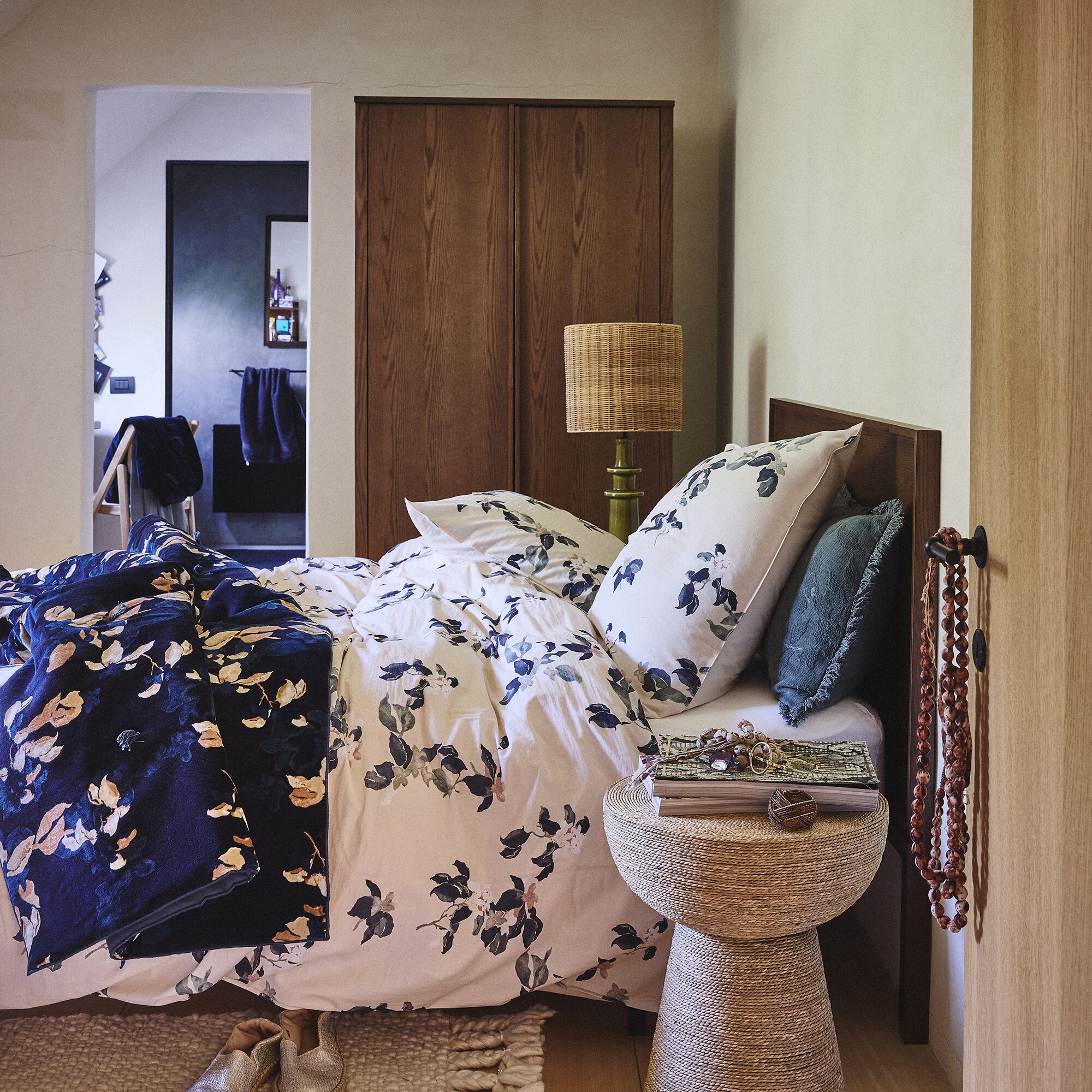 DAVI - Tête de lit en chêne massif L168cm - bois foncé