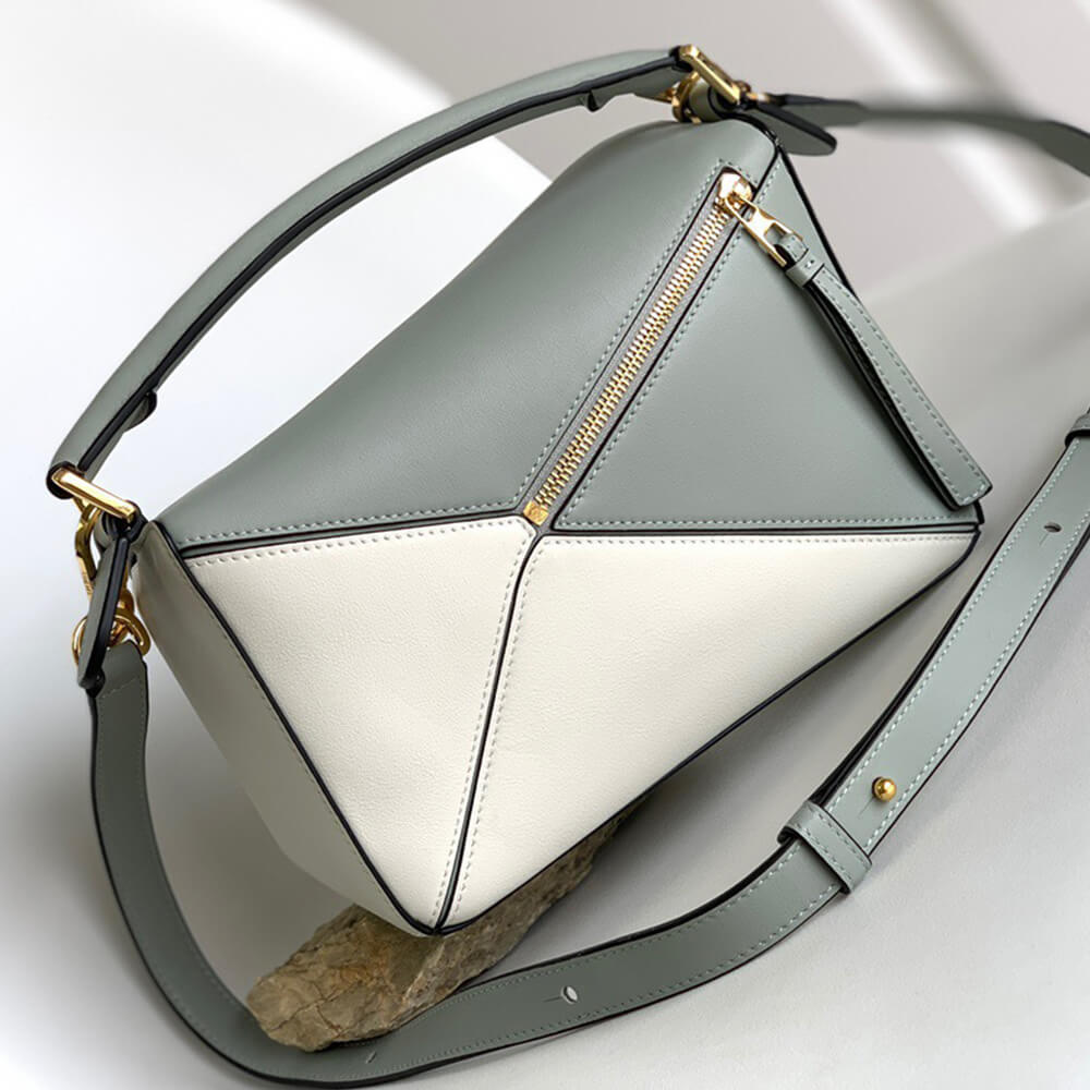 LOEWE Small Puzzle Bag - Top Club