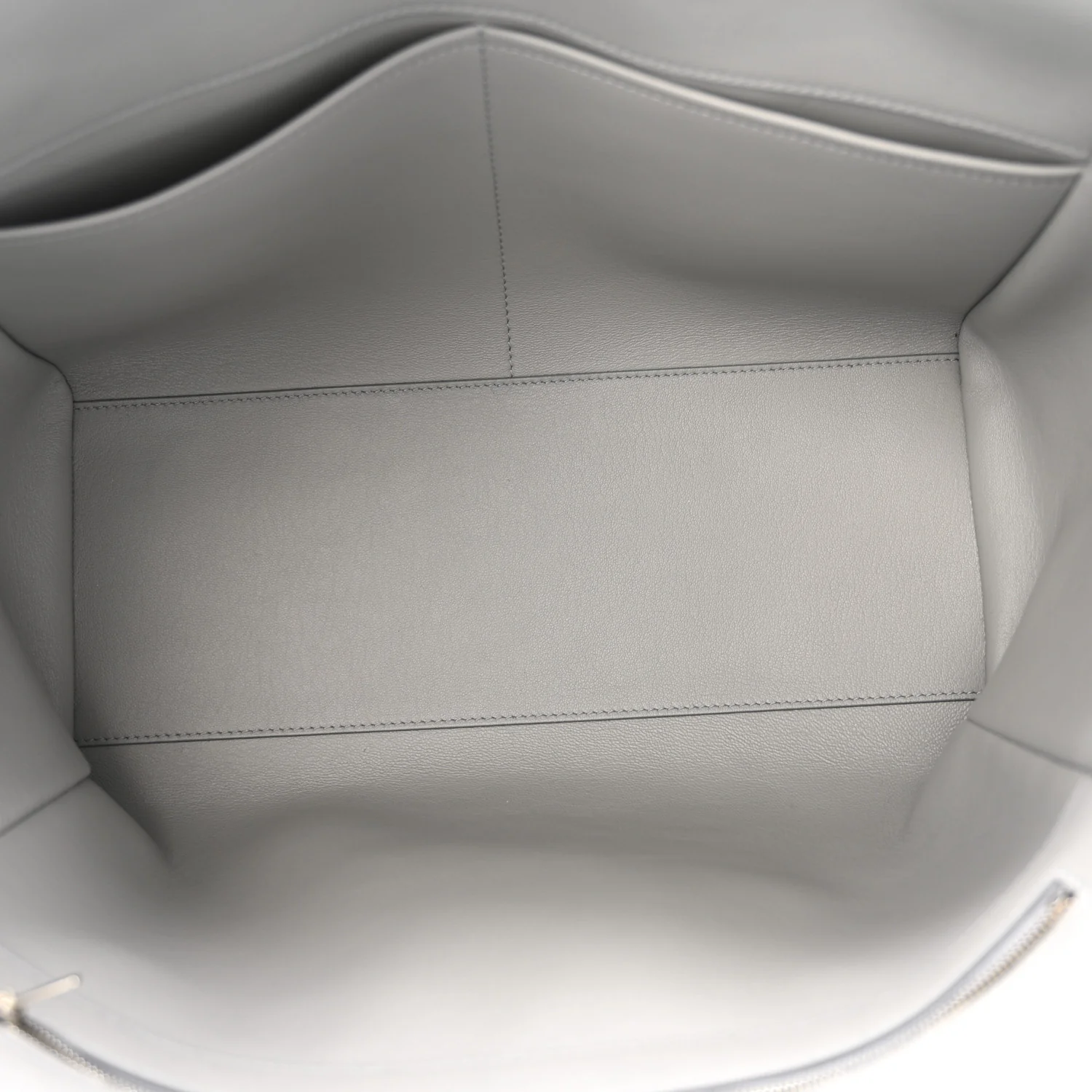 Smooth Calfskin Hampton Carry All Bag Grey - Top Club