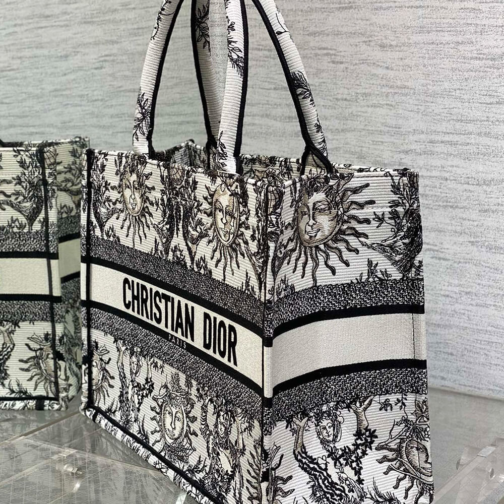 Medium Dior Book Tote - Top Club
