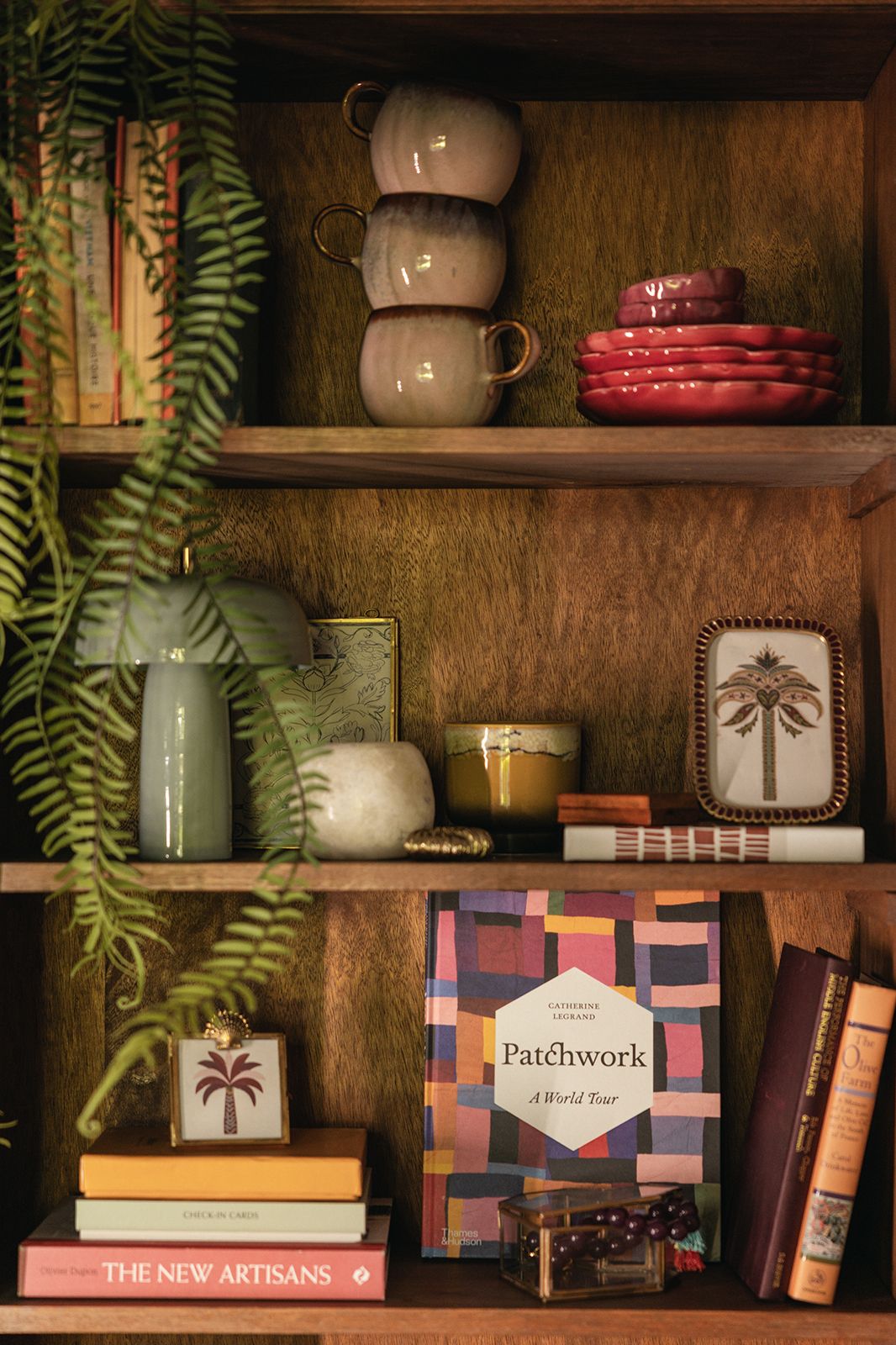 Goudkleurige schelpen kandelaar