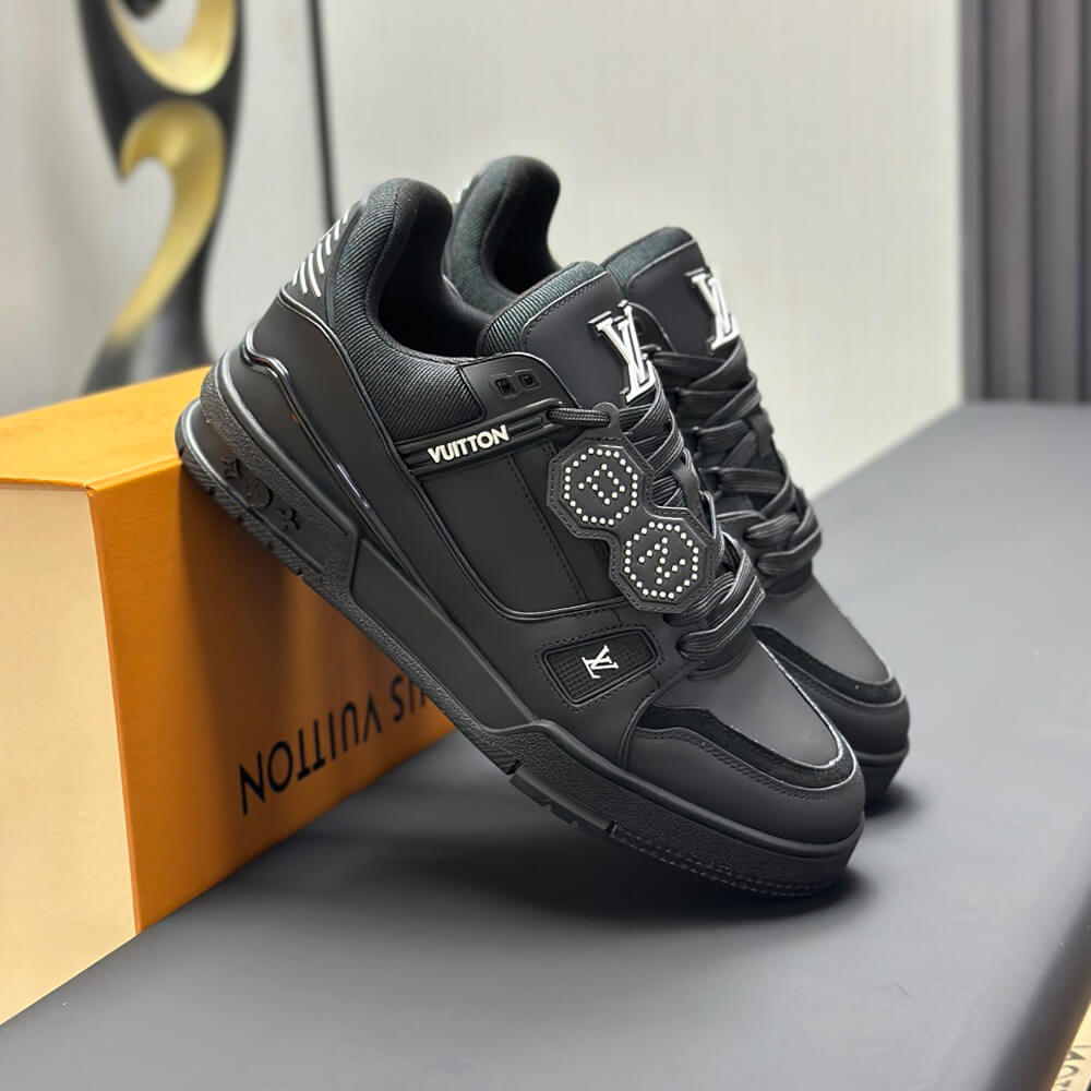 LV Trainer Sneaker - Top Club