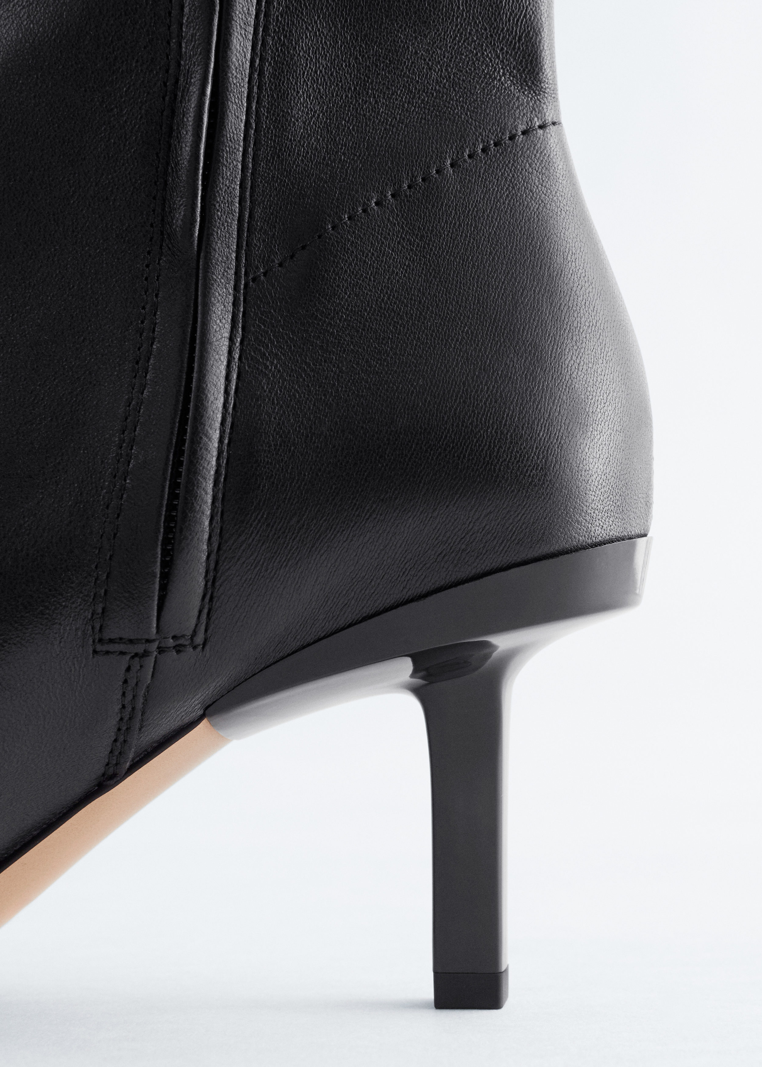 & Other Stories STRETCH-LEATHER ANKLE BOOTS