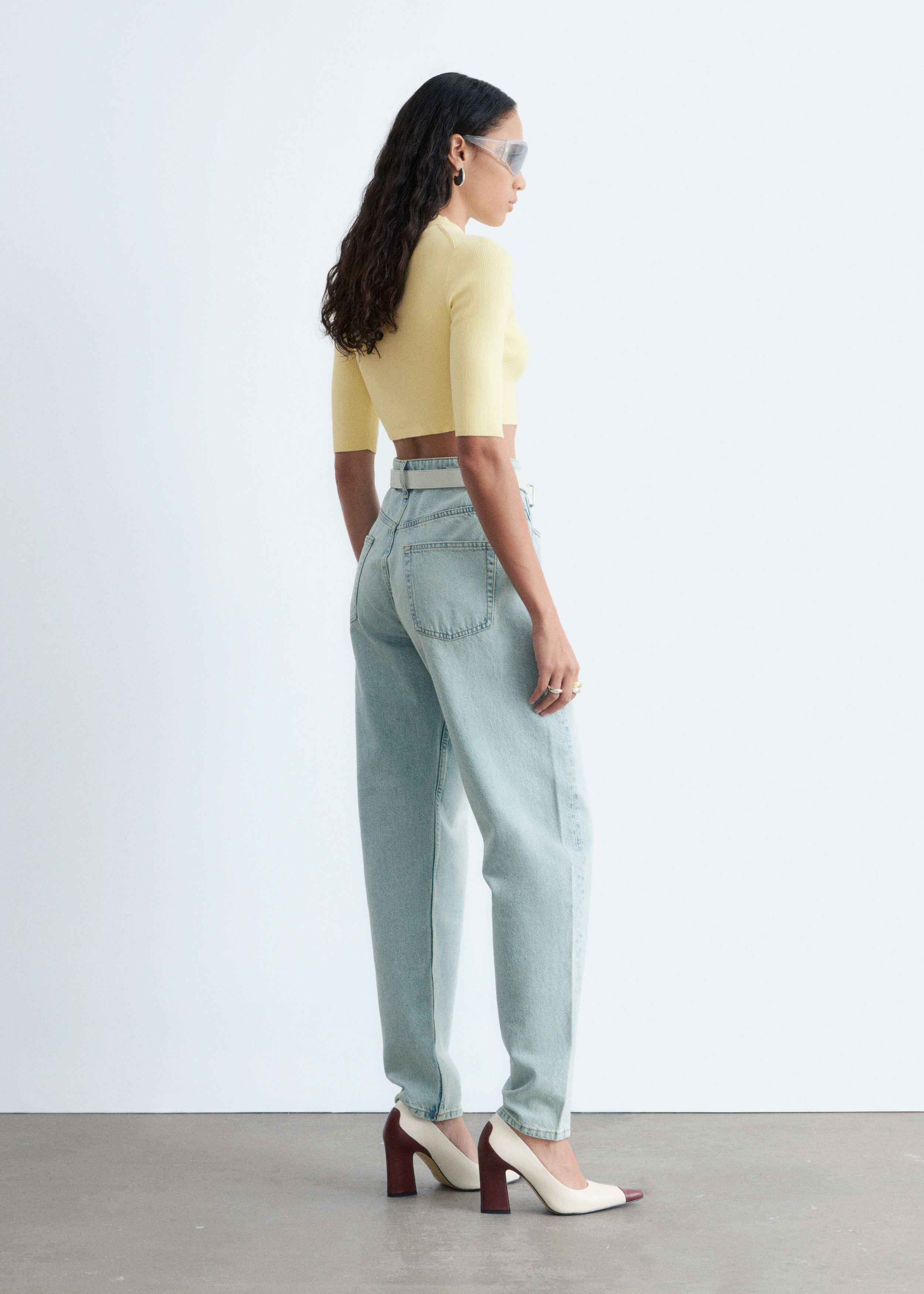 & Other Stories SLIM-FIT CROPPED T-SHIRT