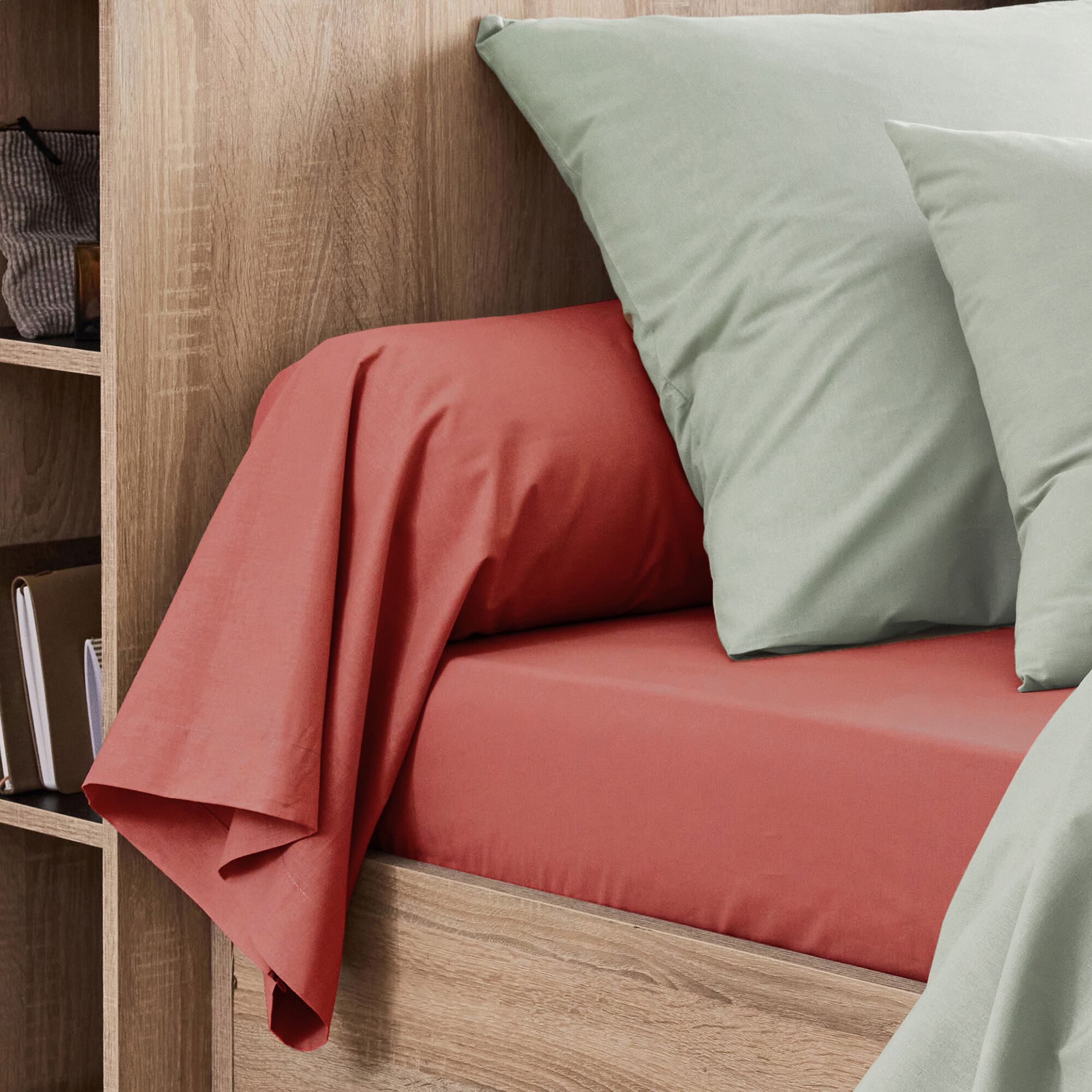 CALANQUES - Taie de traversin en coton - rouge ricin 43x190cm