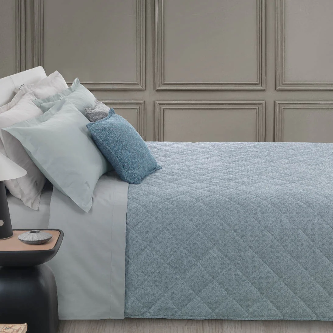 Trapunta In Raso Jacquard Straw Matrimoniale