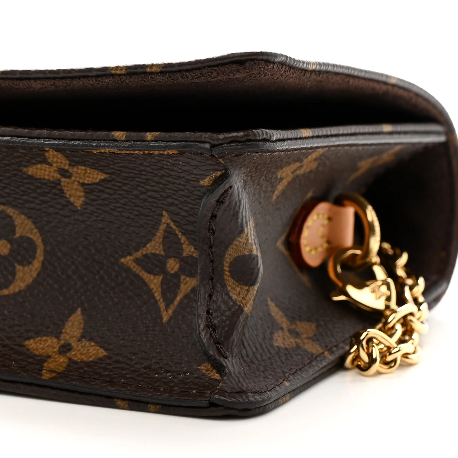 Monogram Lily Wallet On Chain - Top Club