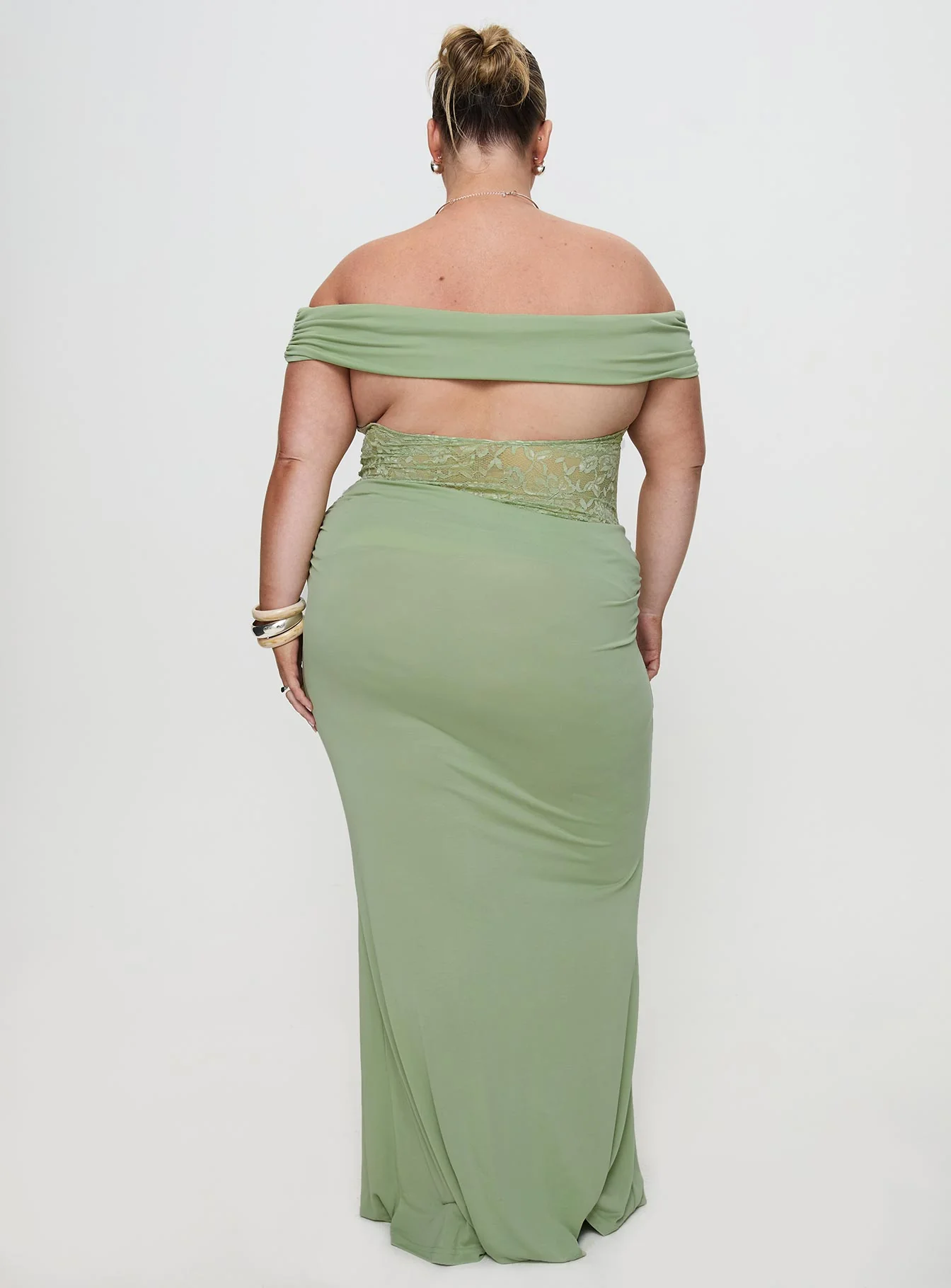 Gwendolen Off The Shoulder Maxi Dress Green Curve
